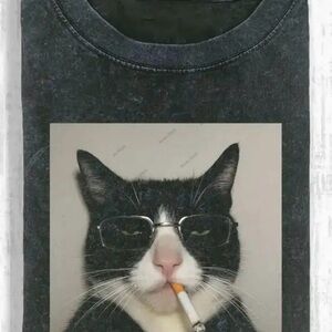 Cool Cat Graphic T-Shirt - Black